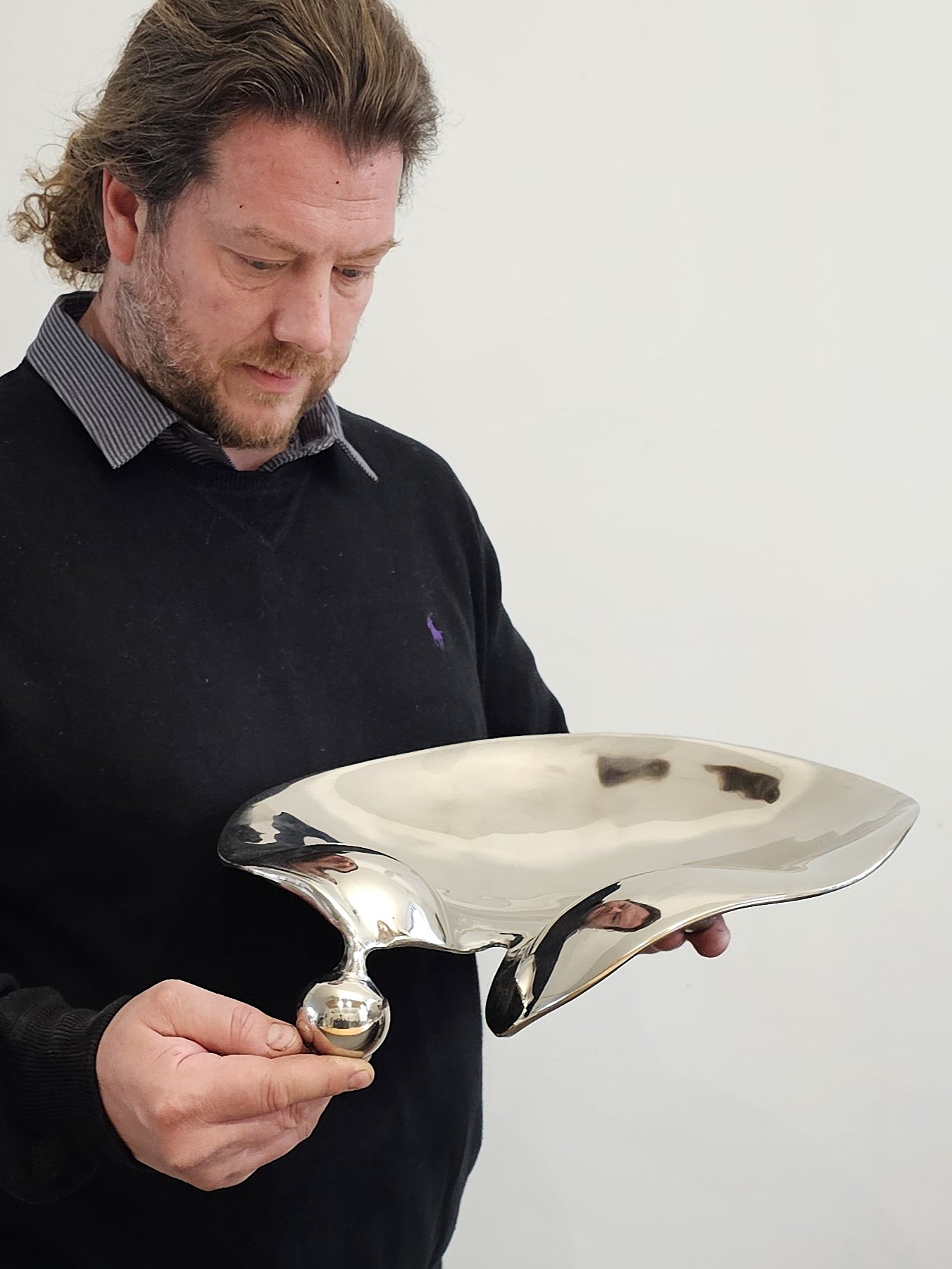 Designová mísa List hojnosti II. od Viléma Friče, s autorem