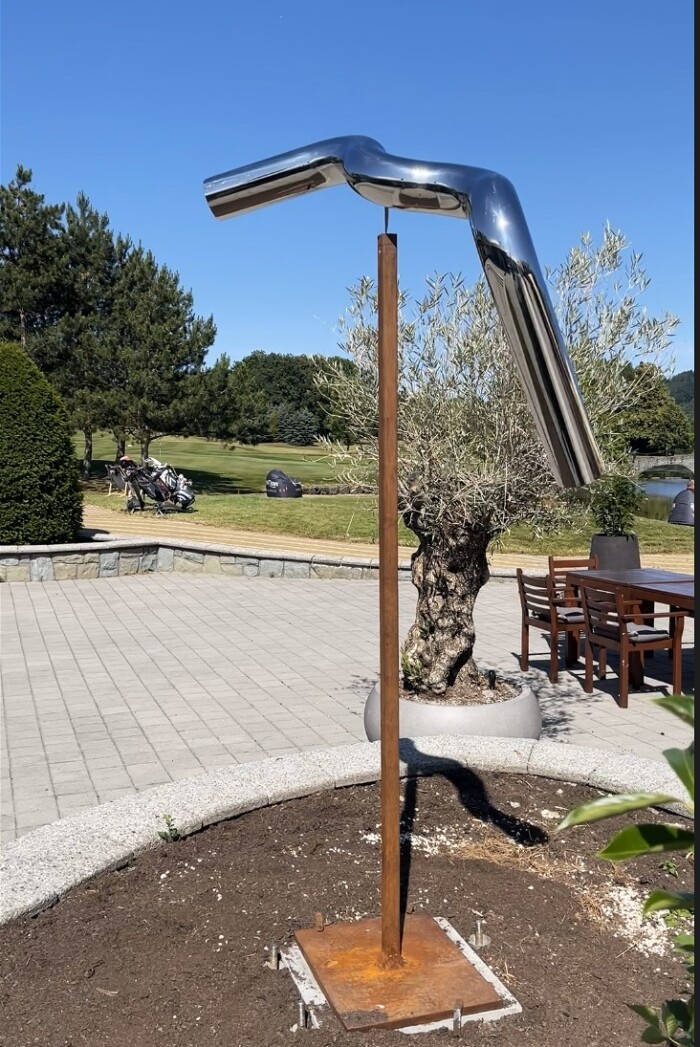 Kinetická socha Život v pohybu Viléma Friče v exteriéru